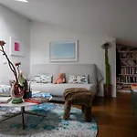 Art Nest Apartman *